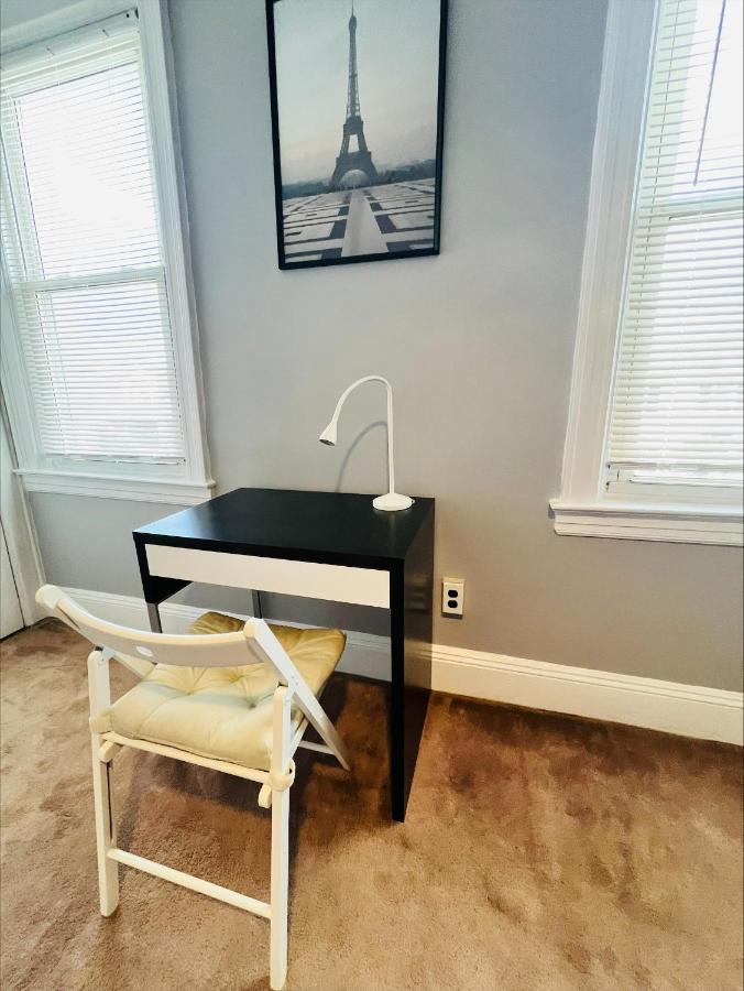 Cozy Close To New York * Fairview